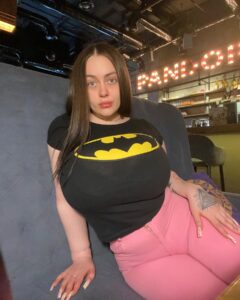 Kira Clark Bio, Age, Career, Net Worth, Height, Education, Boyfriend