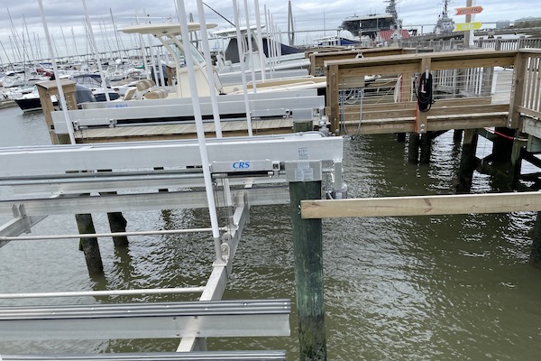 Boat and Cargo Lifts Carolinas: Trusted Marine Lift Experts in Charleston